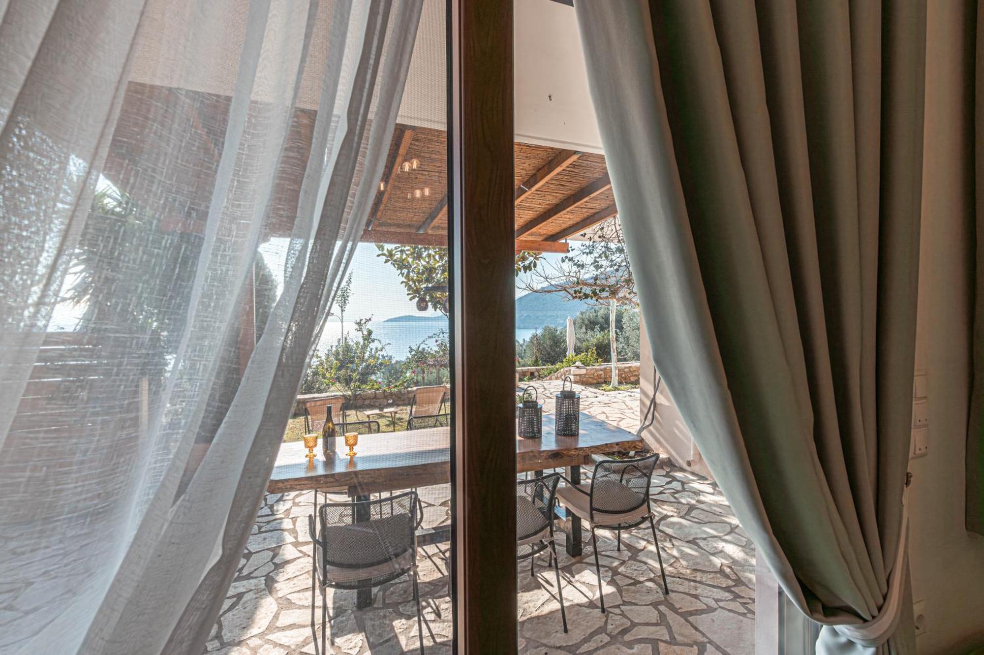Paralio Astros Beachfront Suites Ксиропигадо Екстериор снимка