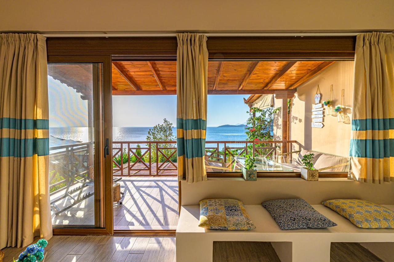 Paralio Astros Beachfront Suites Ксиропигадо Екстериор снимка