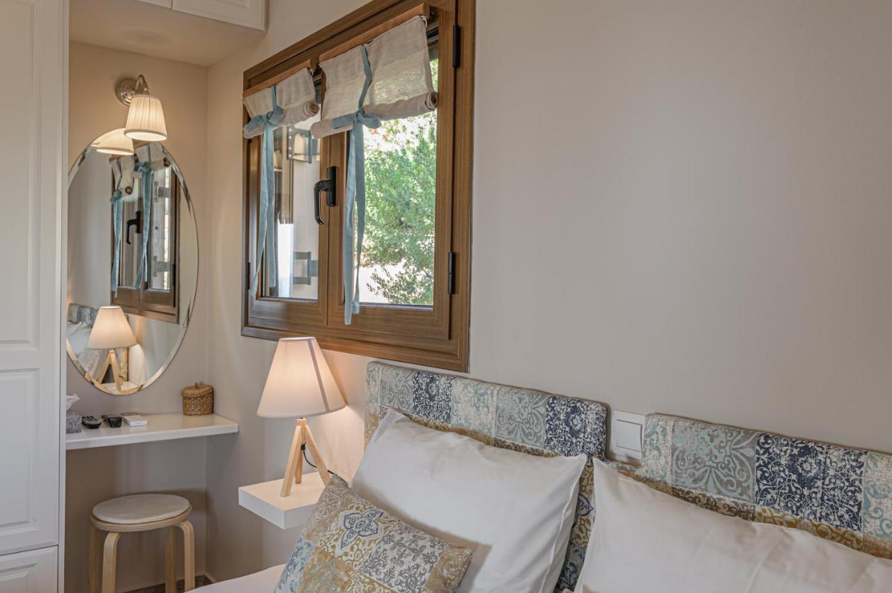 Paralio Astros Beachfront Suites Ксиропигадо Екстериор снимка