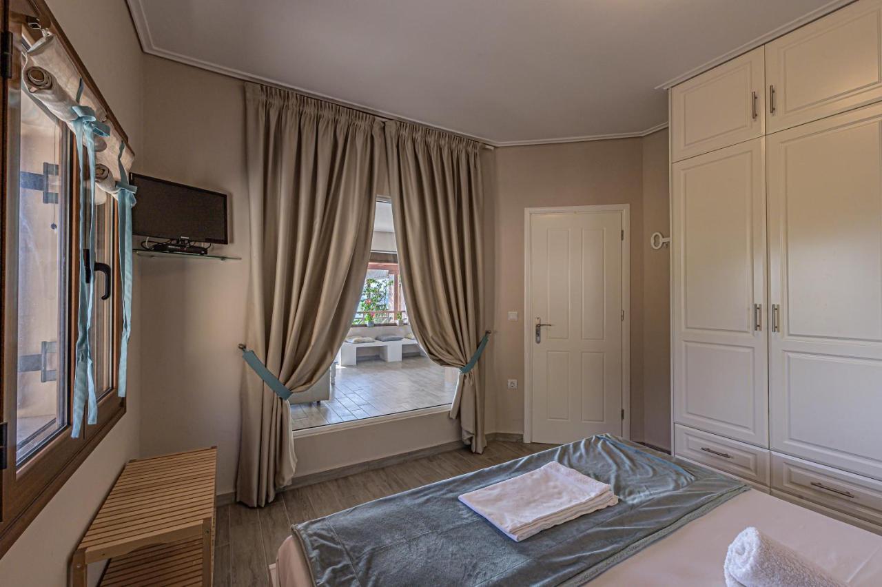 Paralio Astros Beachfront Suites Ксиропигадо Екстериор снимка